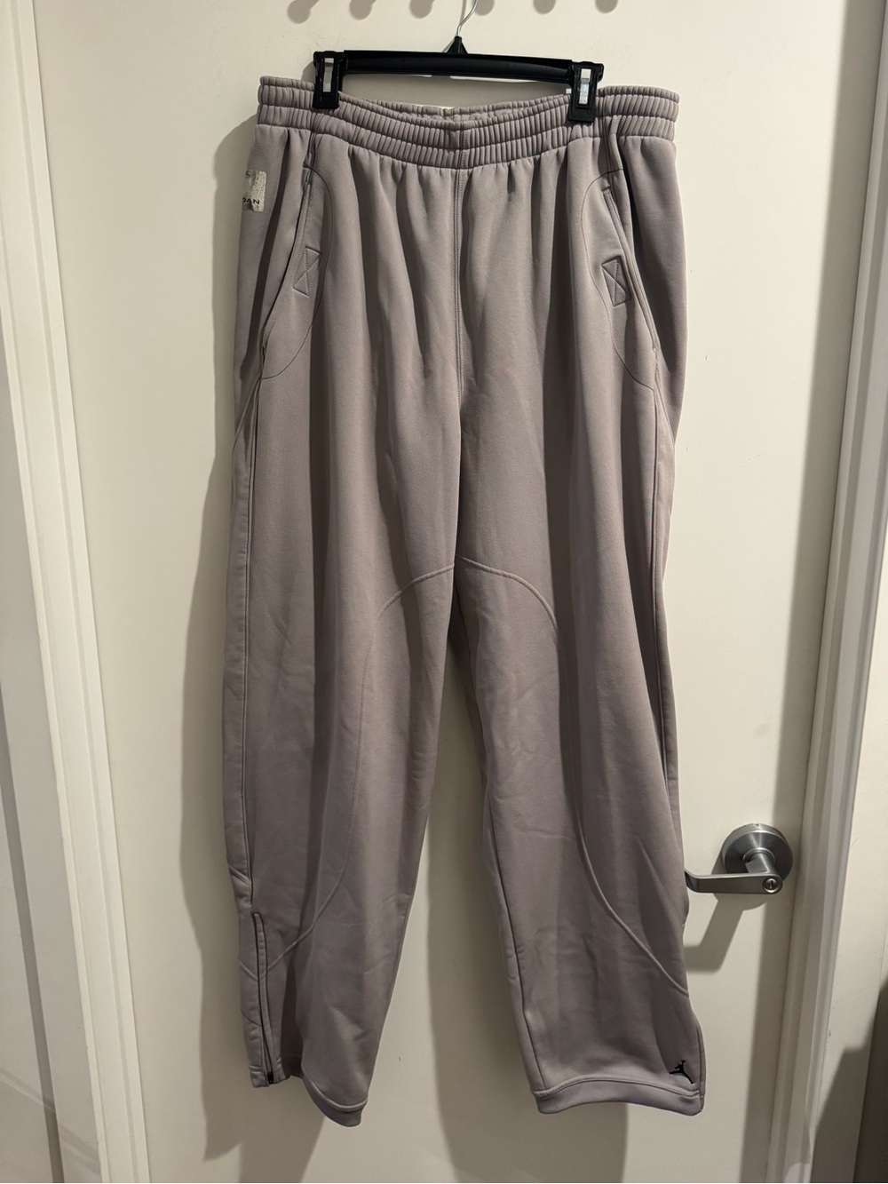 VINTAGE Jordan Pants Taupe Sweatpants Track Baggy Y2K 00s Mens Size 2XL